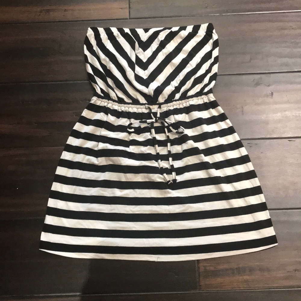 Strapless short dress/coverup